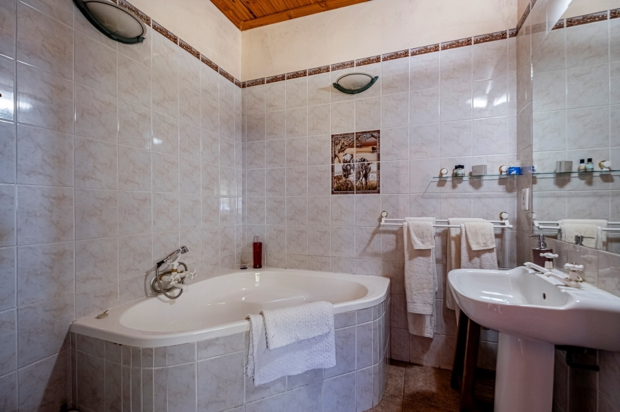 0 Bedroom Property for Sale in Tsitsikamma Eastern Cape